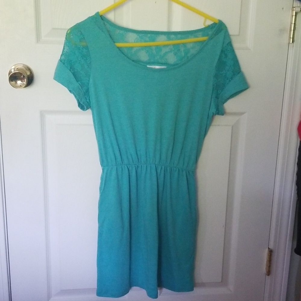 FLASH SALE ⚡ 3/$10 Casual cotton dress
